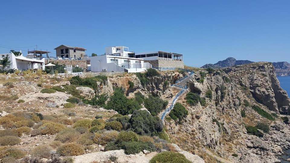 Grande Blue With Private Bay Holiday home